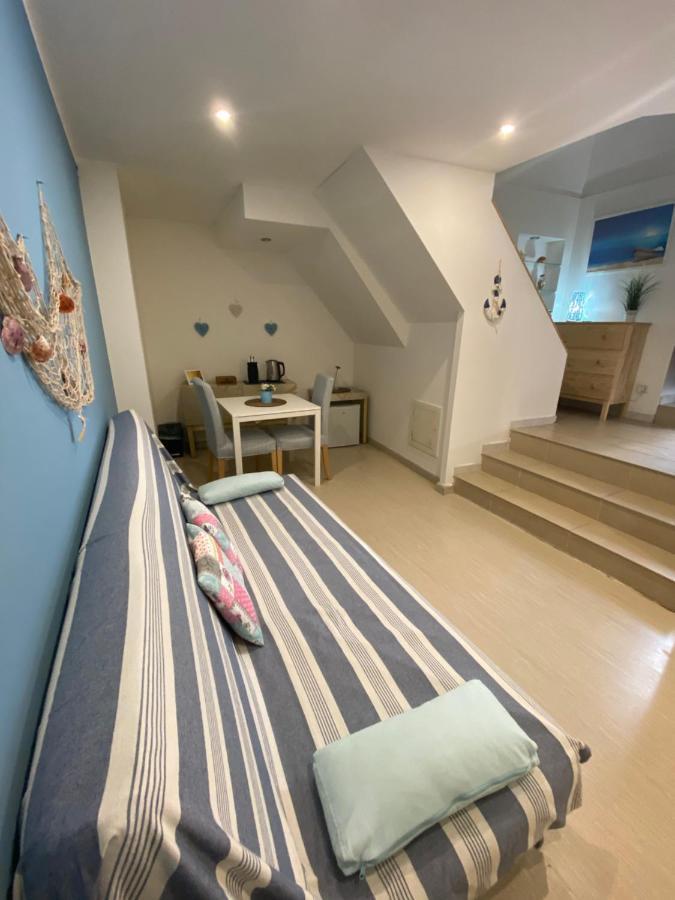 B&B Stella Marina Полиньяно-а-Маре Экстерьер фото